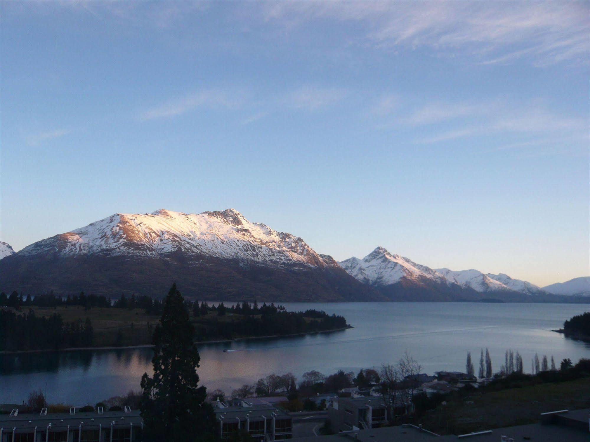 The B & B On The Hill Queenstown Buitenkant foto